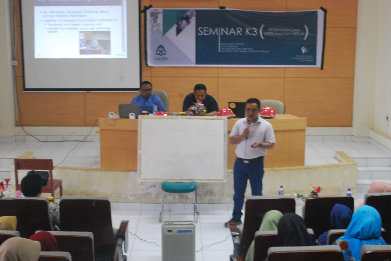 Gambar Jurusan Biologi FST Adakan Seminar K3